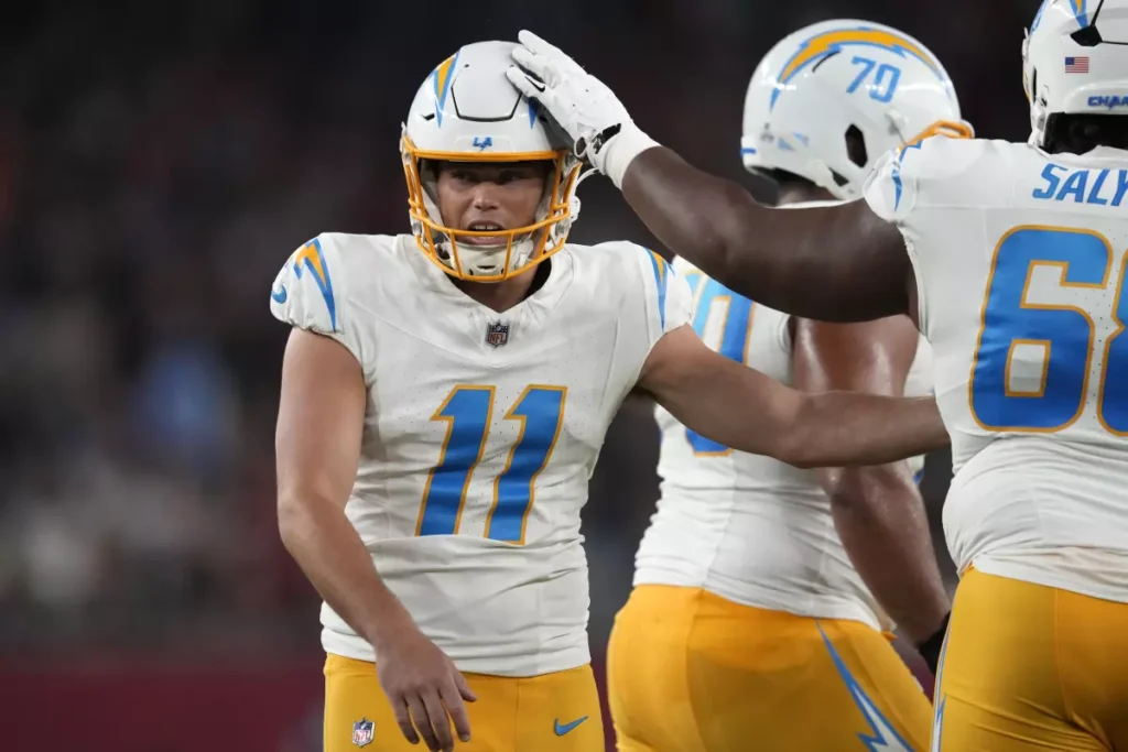 Chargers only produce field goals and defense allows last-second loss to Cardinals